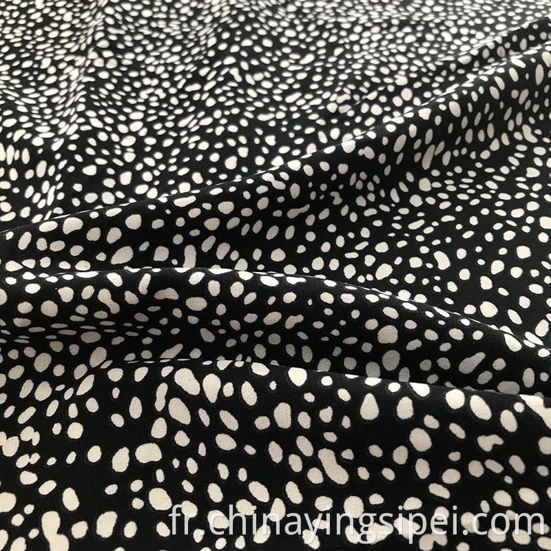 Nouveau produit Floral Modèle Polyester Tissu Factory Ventes Popline Tissu imprimé pour femmes